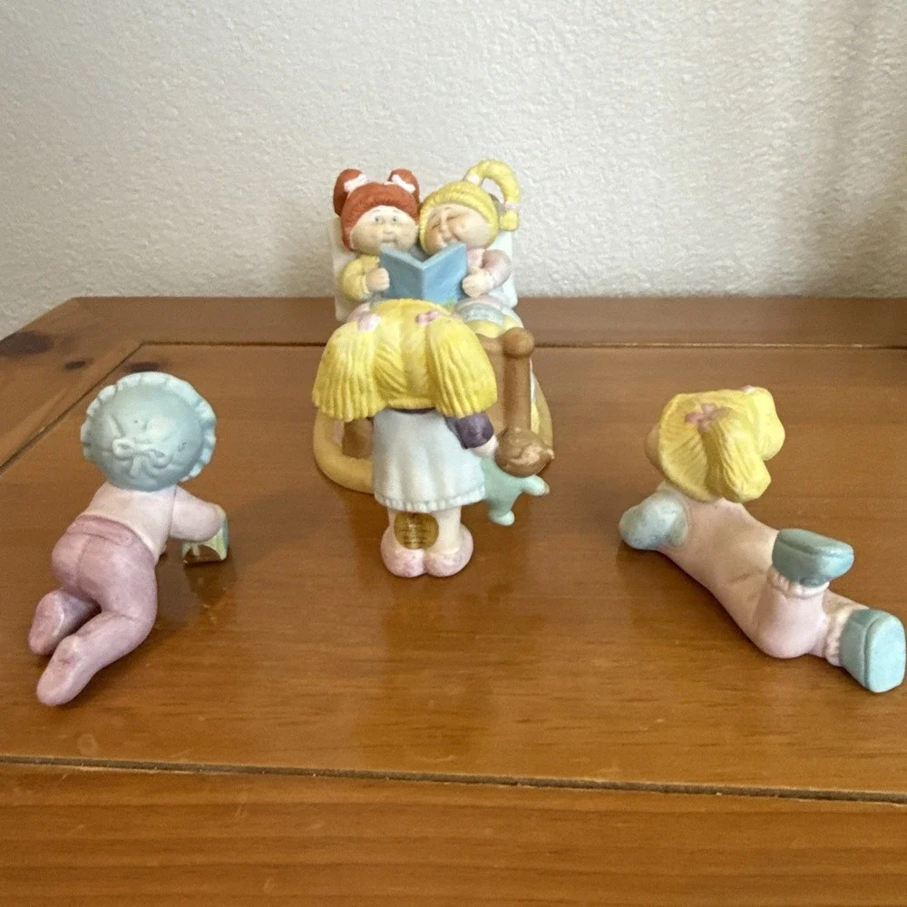 Vintage 1980's Cabbage Patch Porcelain Figurine‎ Lot-4